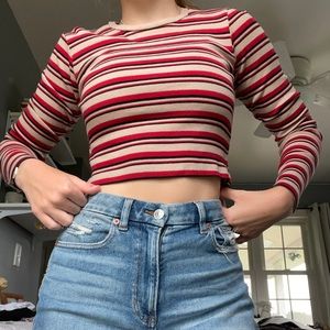 Brandy Melville cropped long sleeve